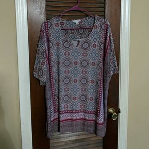 Gorgeous Dressbarn scarf pattern top